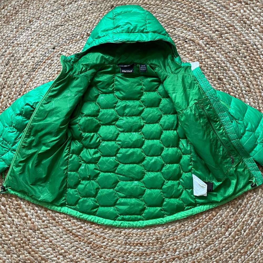 Marmot down jacket for cold weather, in great condition - Picture 3 of 8